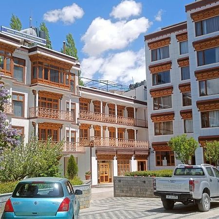 Hotel Gawaling International Leh Exteriör bild