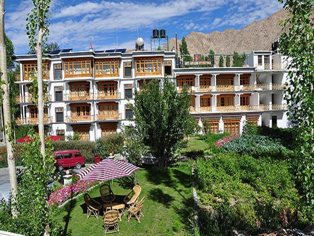 Hotel Gawaling International Leh Exteriör bild